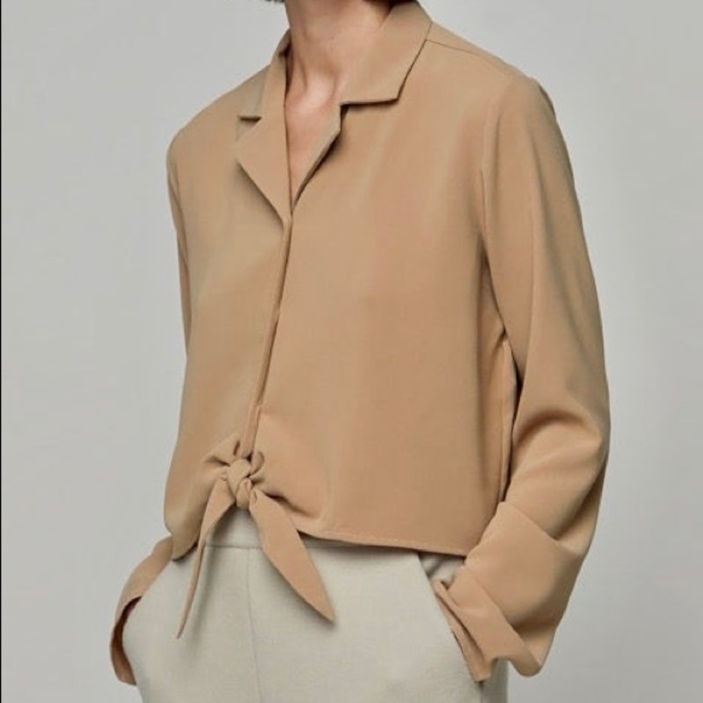 OAK + FORT Front Tie Blouse Crop Top (Size M) in Gold - Picture 2 of 6